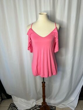 💖 VENUS Peachy Coral Cold Shoulder Ruffle Top – Size M 💖